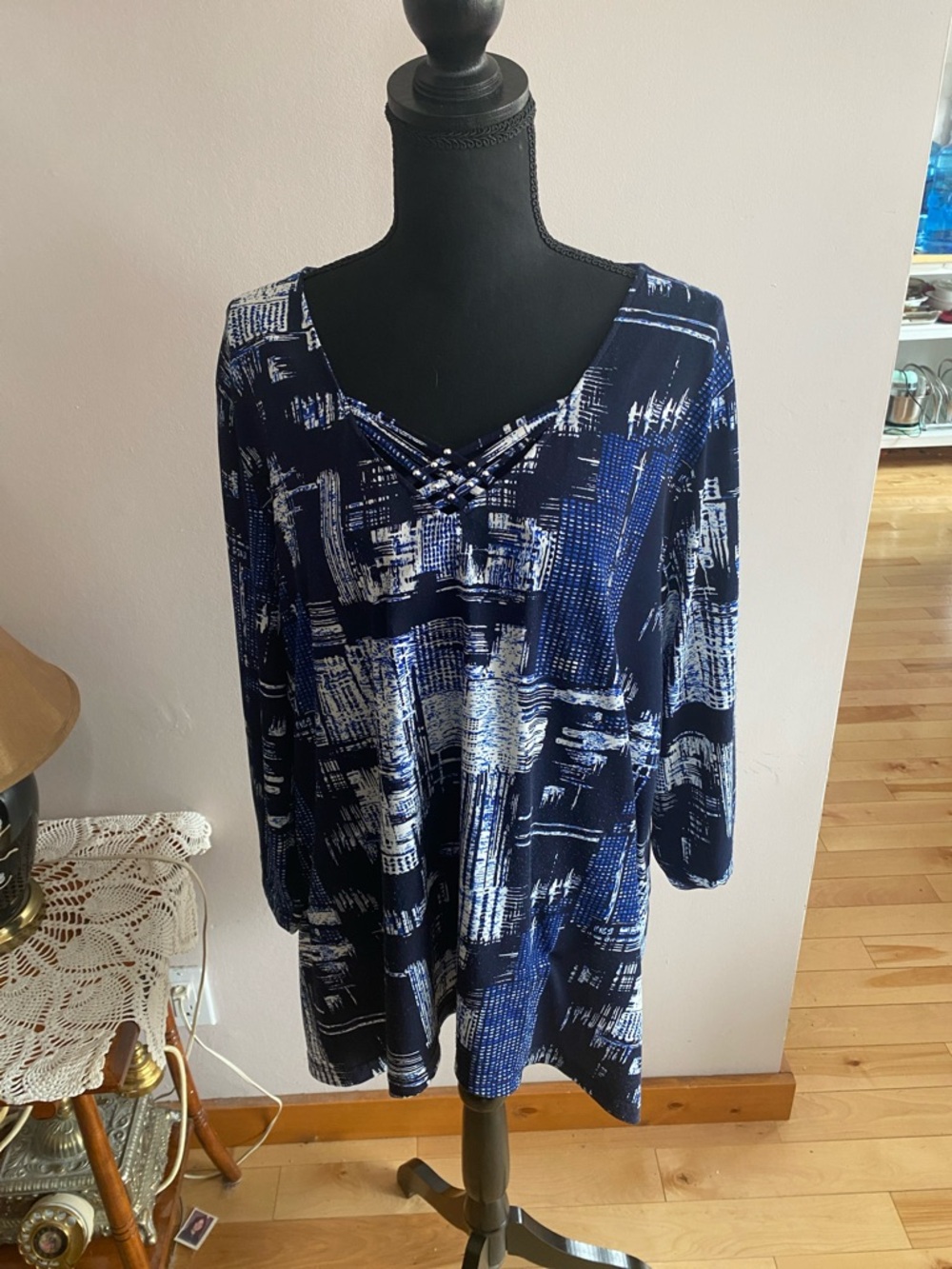 Navy & White Abstract Print V-Neck Tunic